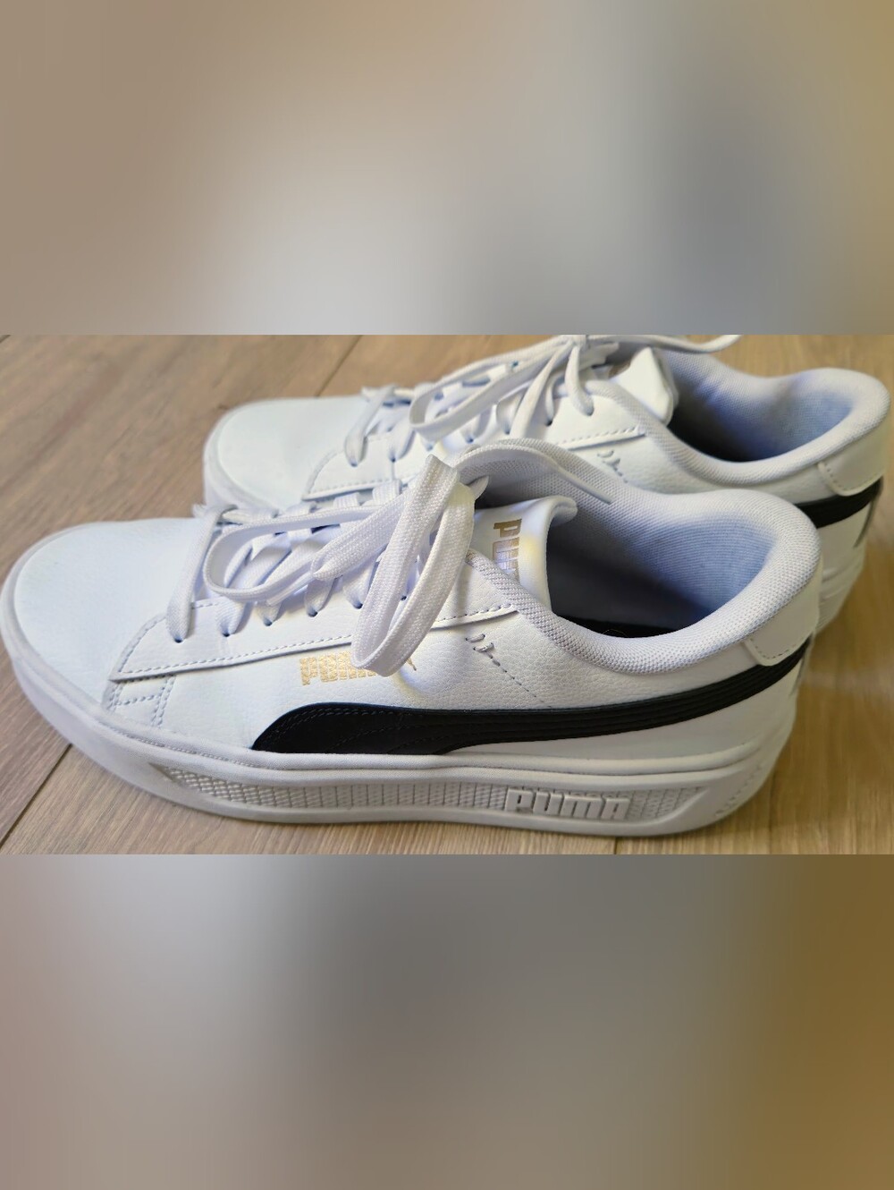 Puma White and Black Low-Top Sneakers